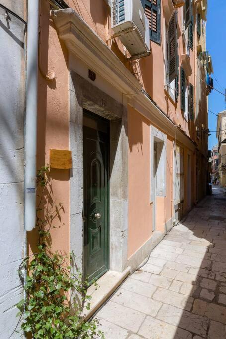 Ria'S Apartment In Corfu Town Esterno foto