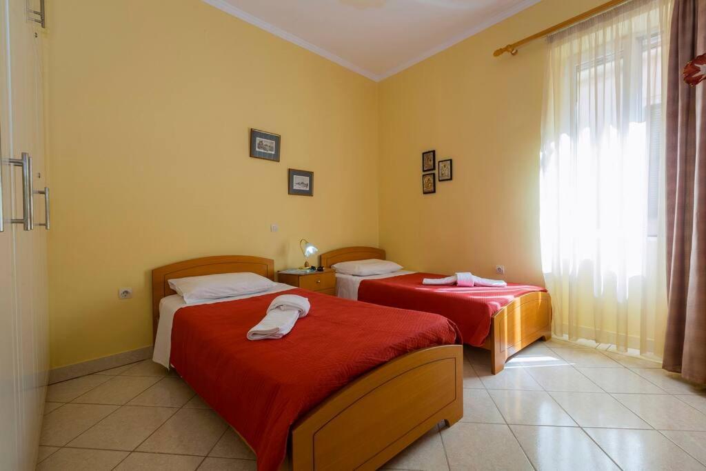 Ria'S Apartment In Corfu Town Esterno foto