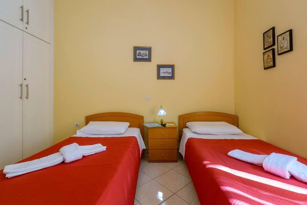 Ria'S Apartment In Corfu Town Esterno foto